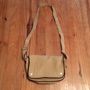 Crossbody corduroy bag 💼